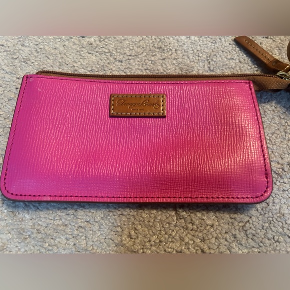 Dooney and Bourke Handbag Set - Picture 6 of 11